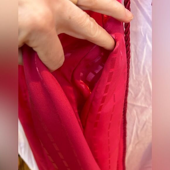 Miss Elaine fushia polyester satin feel robe EUC rope tie pockets Large - Picture 4 of 6